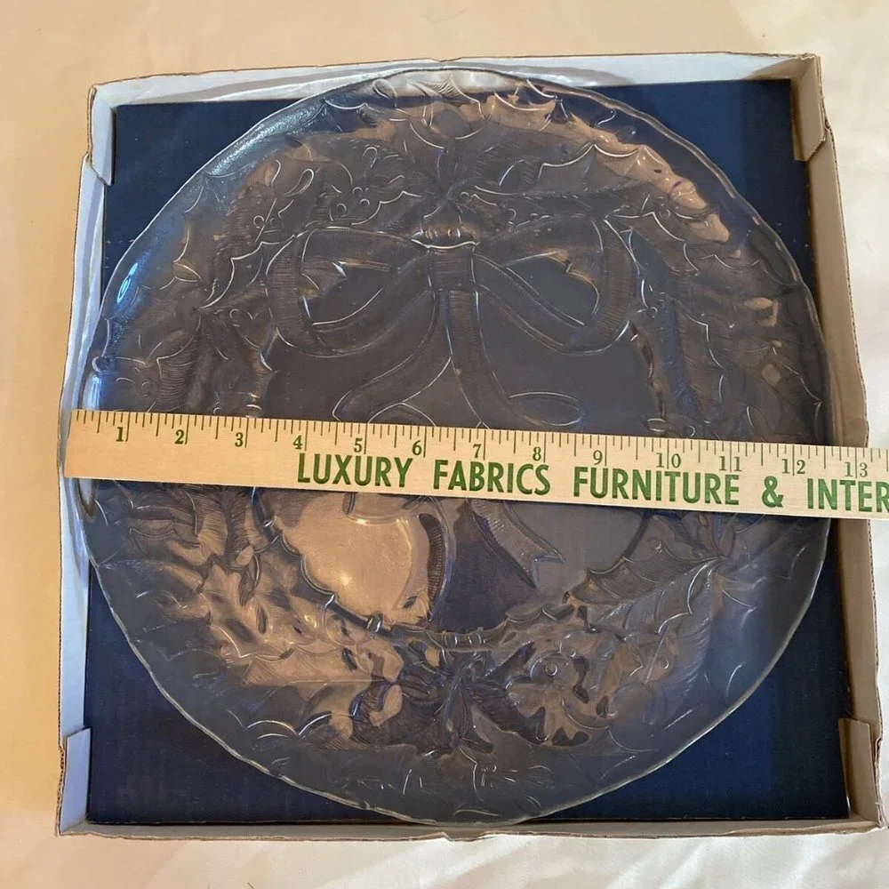 VTG 80s Arcoroc France Glass Holiday Plate 13